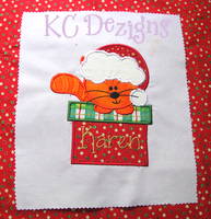 Christmas Cat With Present Applique